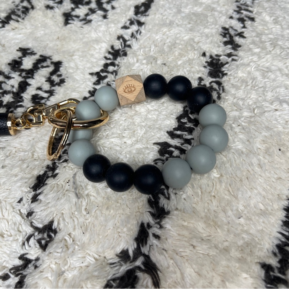 Beaded Keychain Wristlet Bracelet w/ Black Tassel + Gold Hardware Boutique - Picture 2 of 2